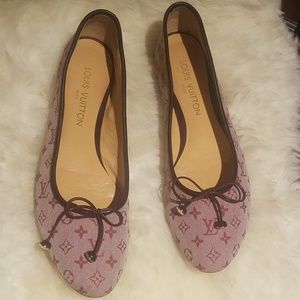 louis vuitton flats